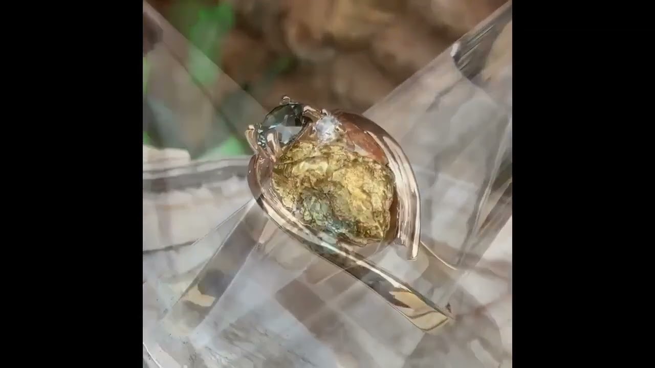 Sapphire and Diamond Ring design 3922