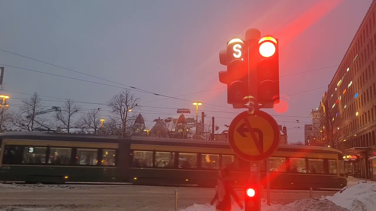 Helsingin raitiolinja 2,3 Olympiaterminaali-Messukeskus-Olympiaterminaali-Hakaniemi.