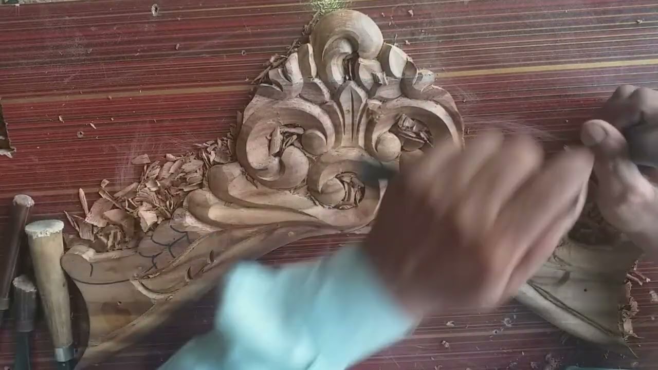 Wood Carving Design//New Furniture design woodworking Taj design// #craftsmanship #diywood !