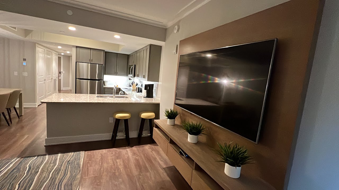 Hilton Grand Vacations Club Ocean Enclave Room Tour - Room 1603 ; Myrtle Beach, SC.