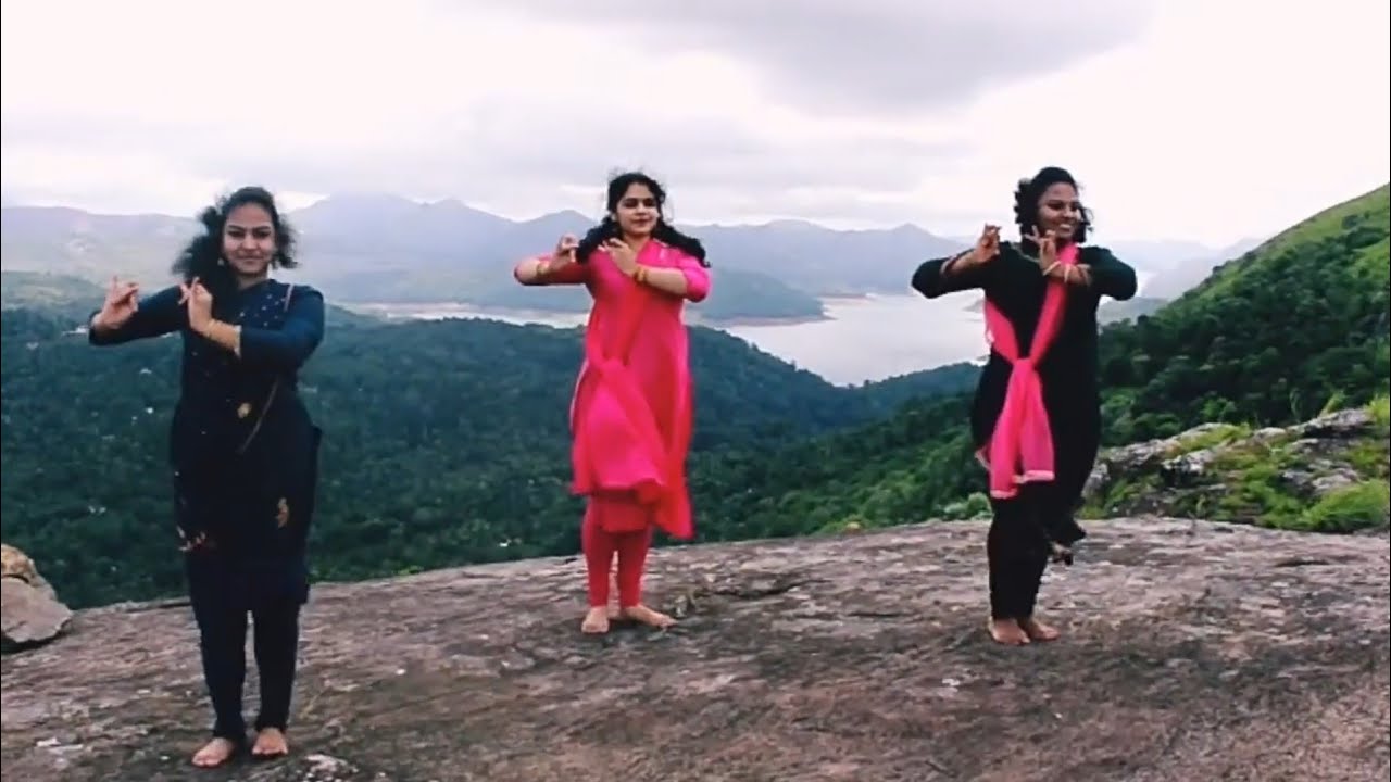 MUTHALAM MUDITHALAM || Karishma_Geethu_Reshma ||