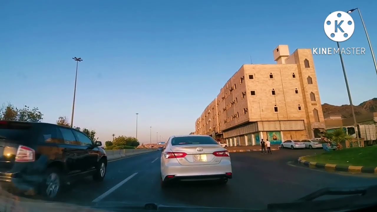 148- حلف انه يطلقها لو انها حطت الحناء على يدينها.. بسبب..؟ 😣💅