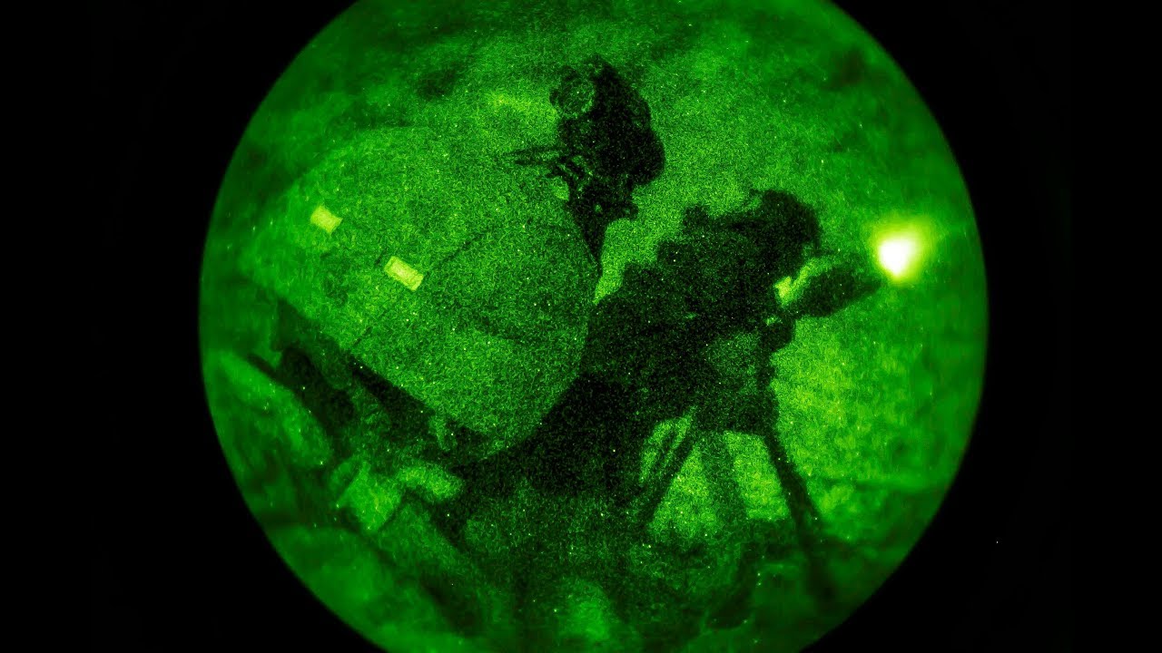 US Marines conduct night shooting exercises during deployment to Jordan