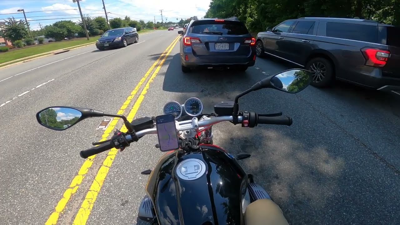 2022 BMW R NineT Pure | Rambling for 25 minutes on my ride home
