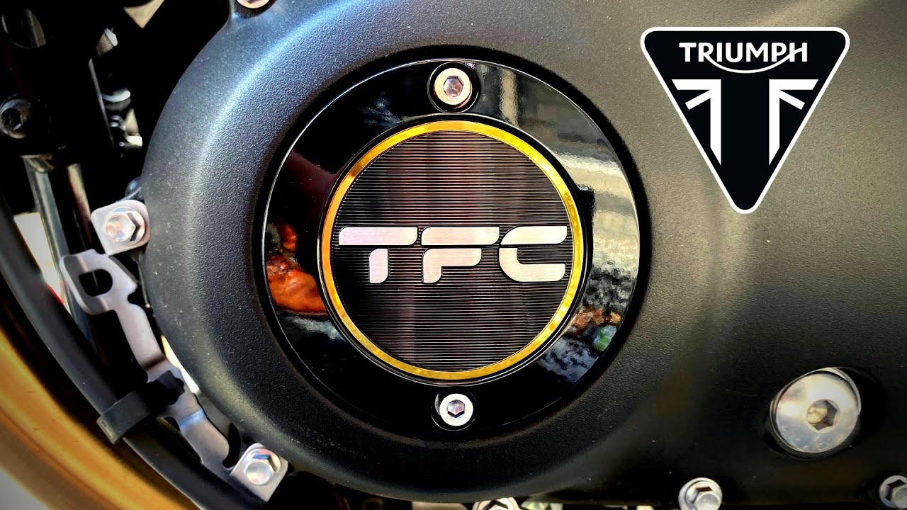Triumph Thruxton TFC Exhaust Sound and Ride Downtown Montreal