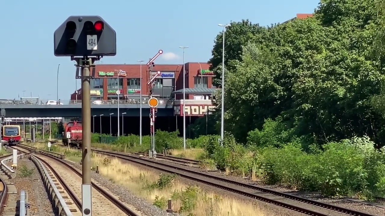 BR 298 DB Railion in Berlin Neukölln - Ein- und Ausfahrt