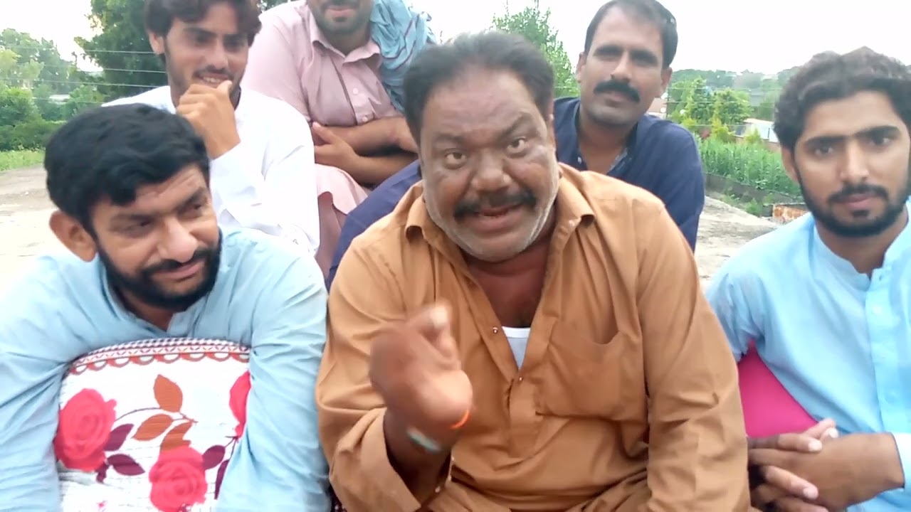 فنکار حاجی منظور حسین کرلو کے ساتھ