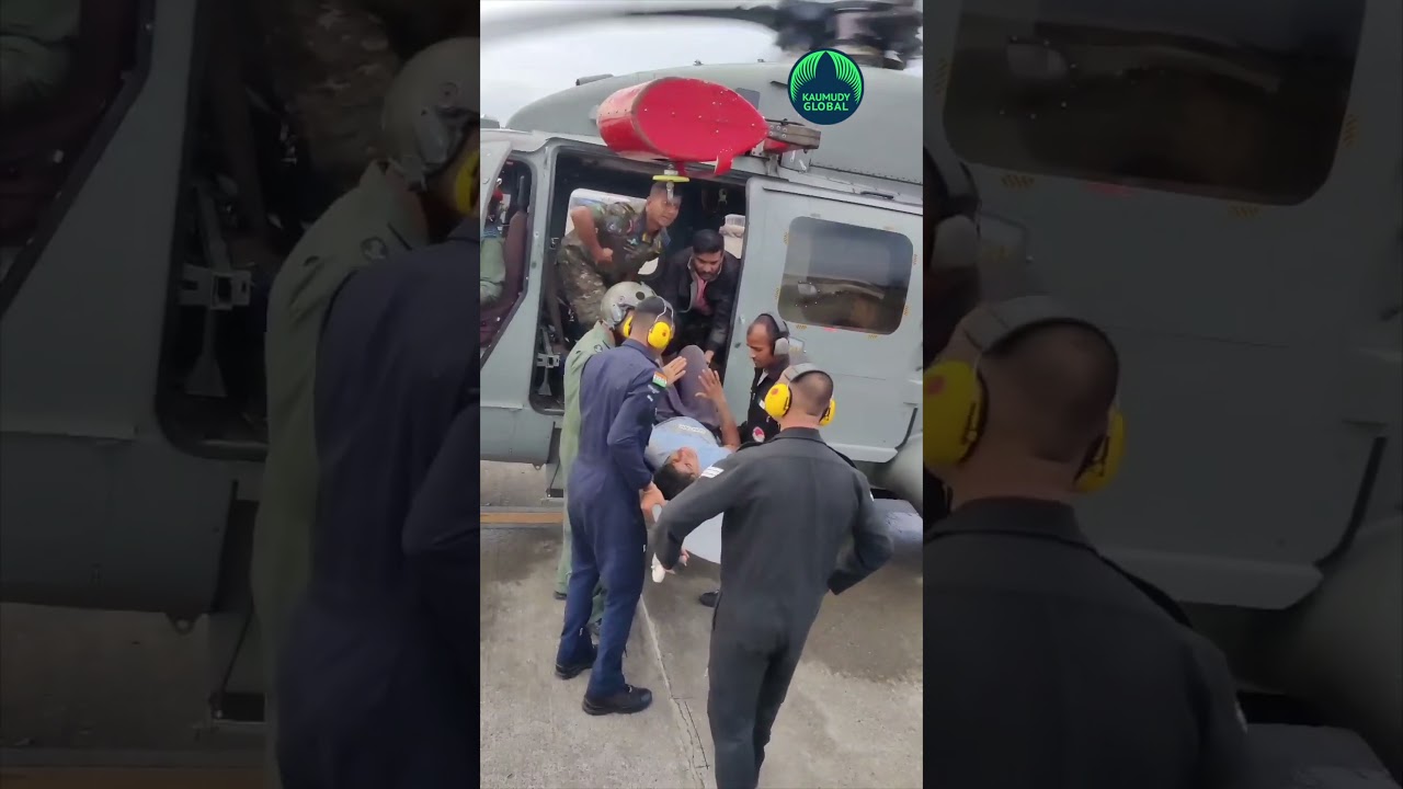 Indian Air Force personnel shift rescue Wayanad landslide victims to hospital