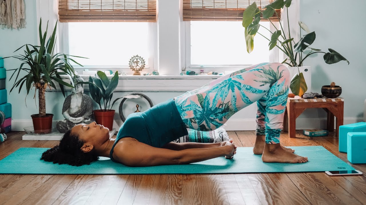 20 Min. SUMMER SOLSTICE YOGA FLOW|| ALL ABOUT THE HEART