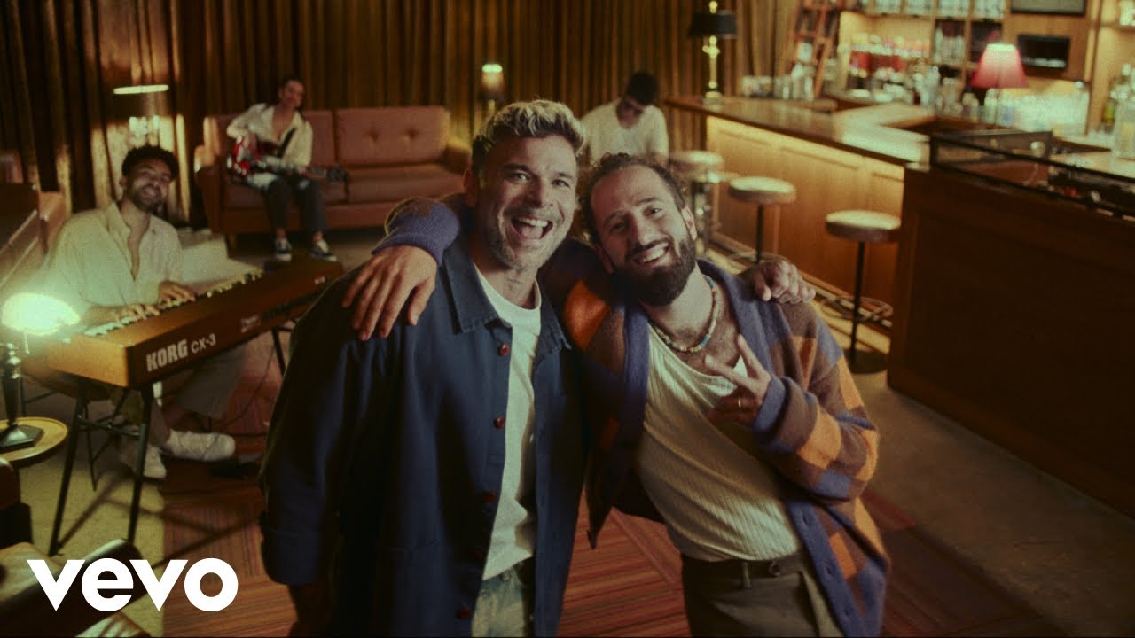 Salomón Beda & Pedro Capó - Cada loco con su tema