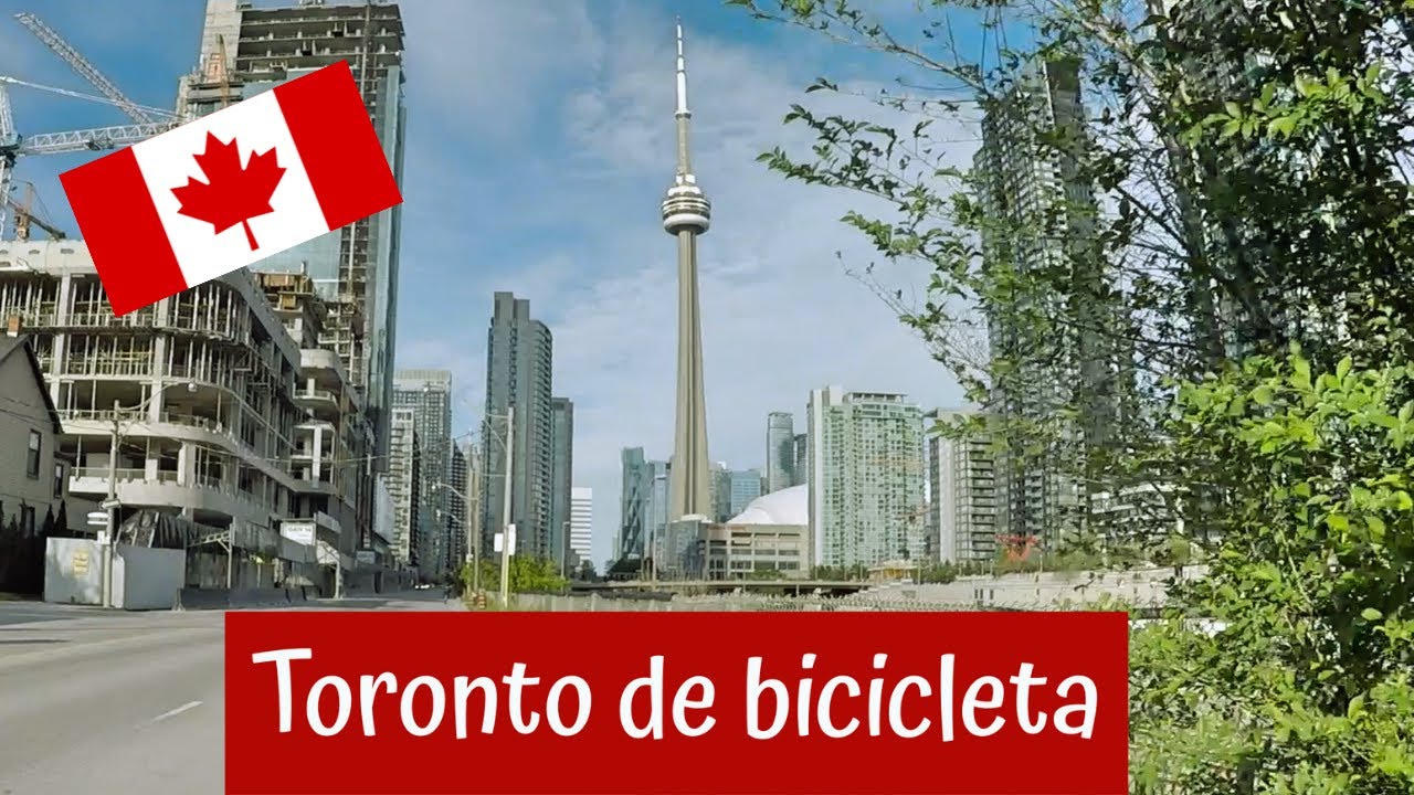 TORONTO DE BIKE - A Caminho do centro para tomar vacina