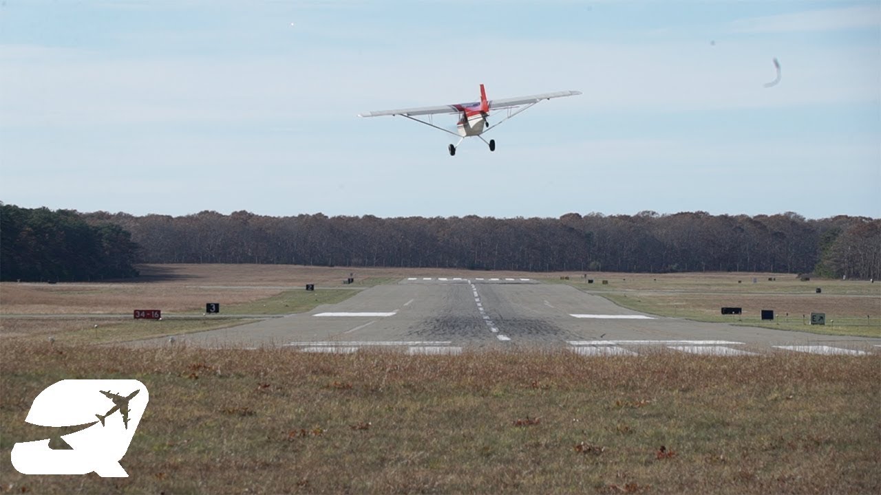 *VERY WINDY* Rans S-7 Courier landing at East Hampton Airport (KHTO)