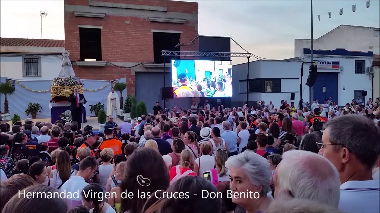 Recibimiento Virgen de las Cruces. La Velá, tradición y gastronomía 2017