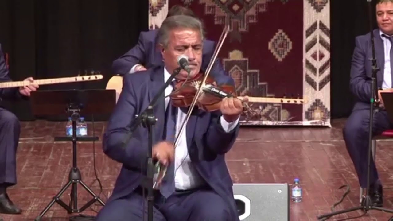 Çetin İçten, Yağmur Yağdı Bulandı Hava, Aşağıdan Yusuf Paşam Gelirken