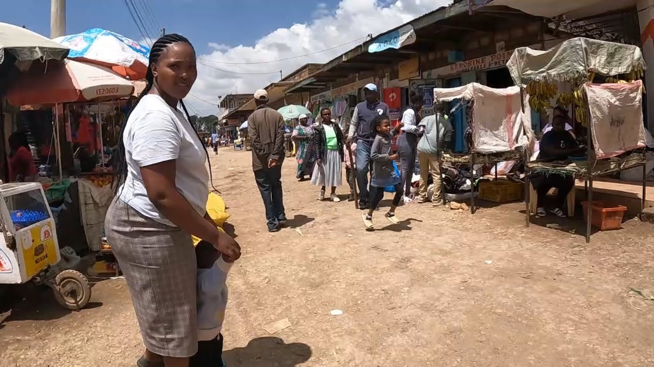 walking tour in a small town on the rift valley in Kenya, Mai Mahiu town