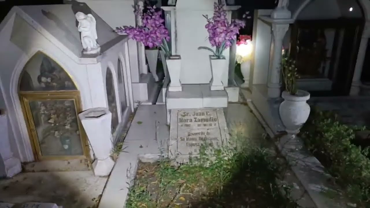 Exploración paranormal en un panteón 😱