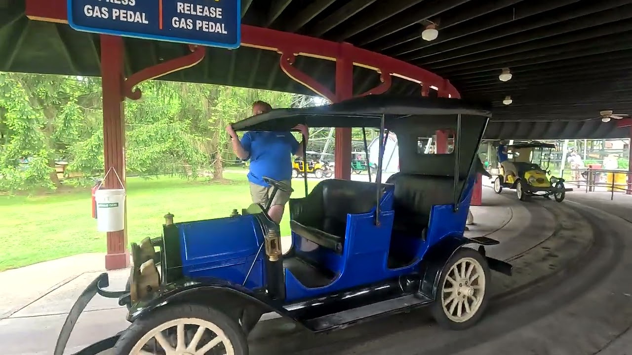A drive around Knoebels Antique Cars 🚗 (05/17/2024)