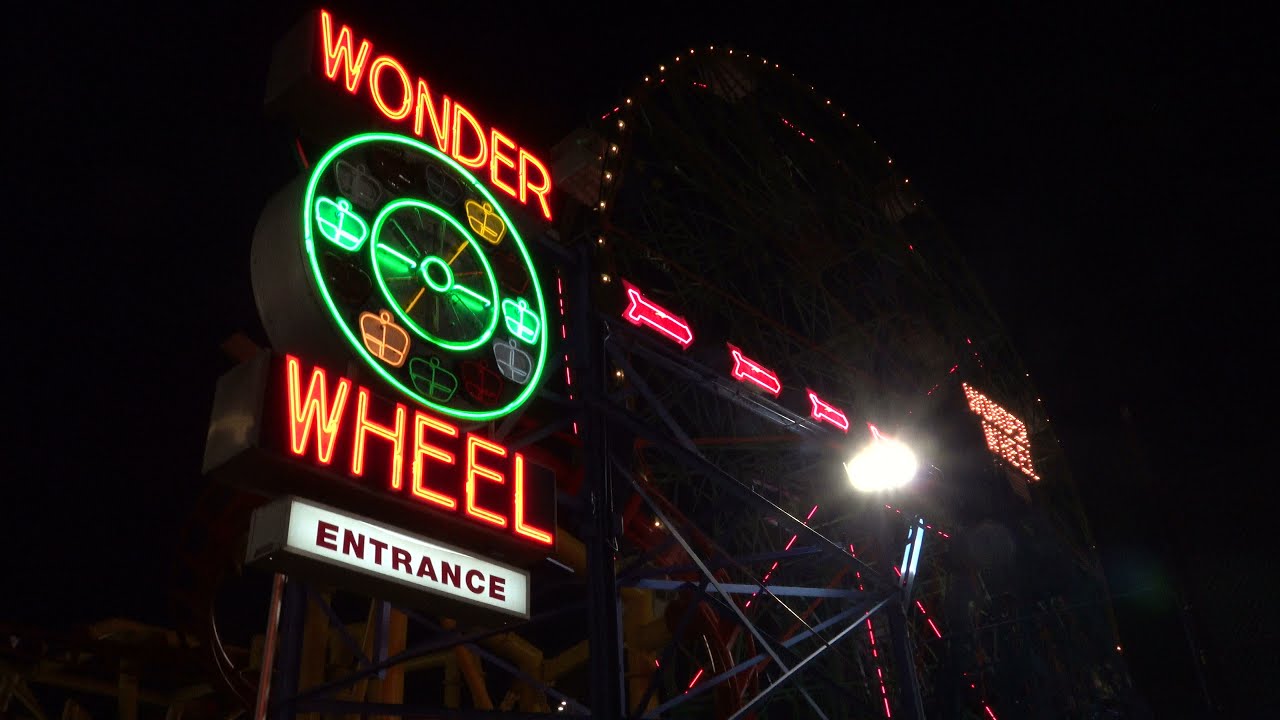 Coney Island Wonder Wheel Ferris Wheel:    4K  July 16, 2021      C0140