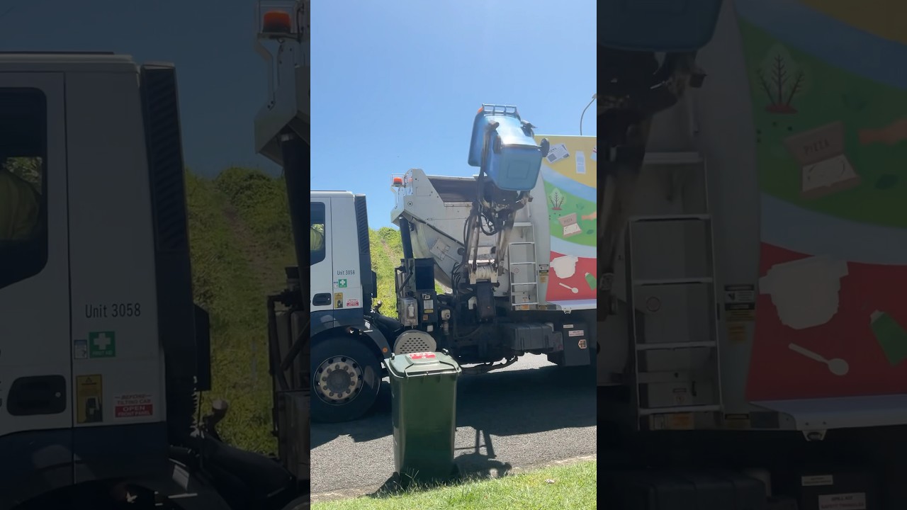 Recycling after Australia Day ♻️♻️ #garbagetruck #bins #truck