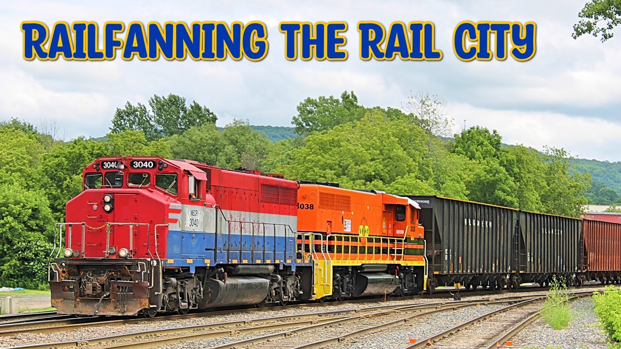 The Rail City of Northwestern Vermont: Railfanning St Albans | New England Central Railroad
