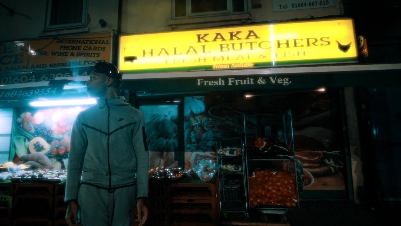 Izzie Gibbs - NIKE TECH ( Official Video )