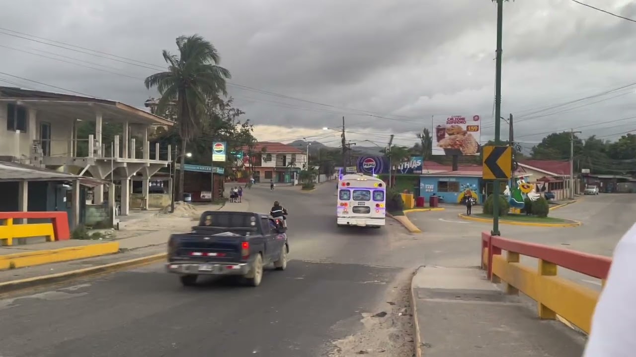 Caminemos un poco en puerto Cortés Honduras 