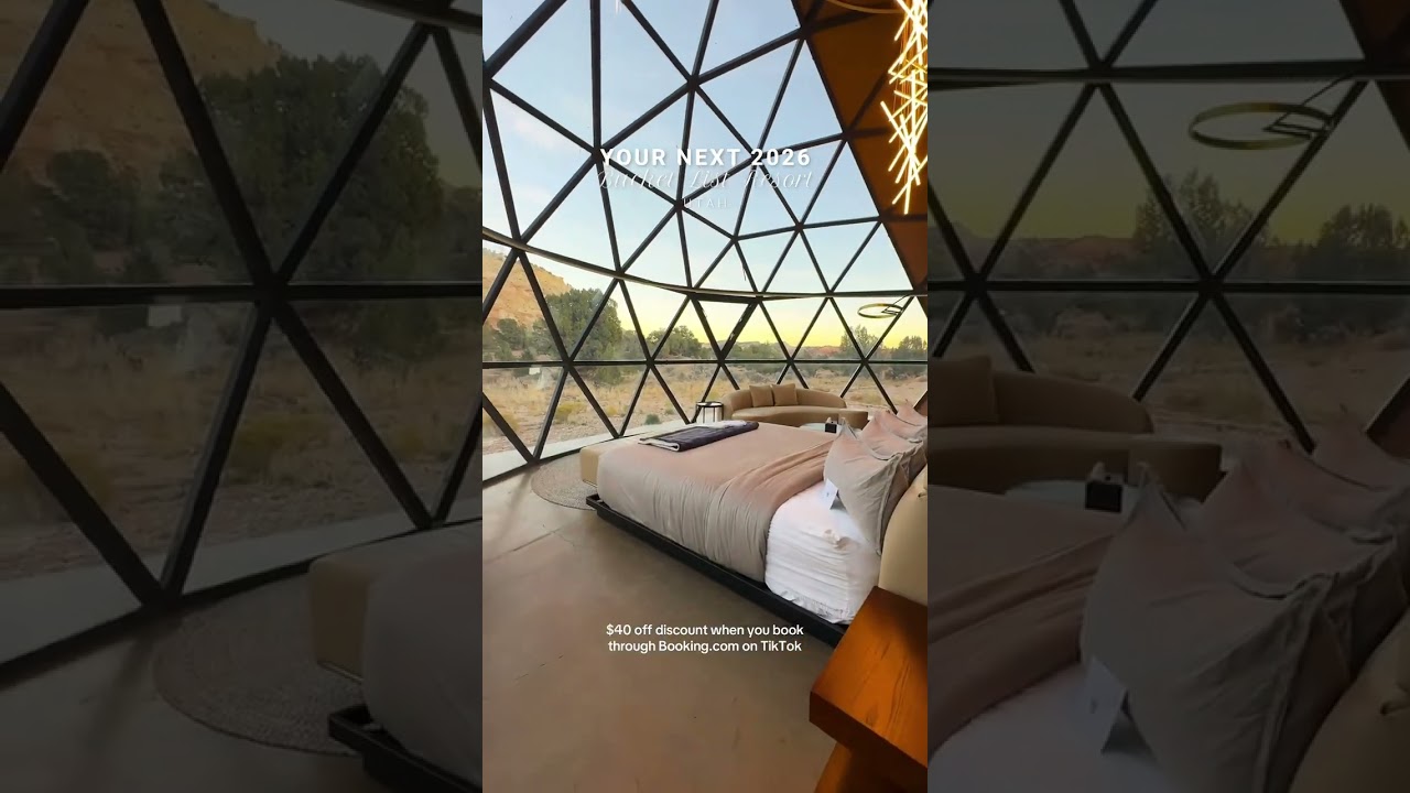 🌌 Ready for a dreamy stay at Clear Sky Resorts? 🌟 Imagine waking up in a glass dome surr 