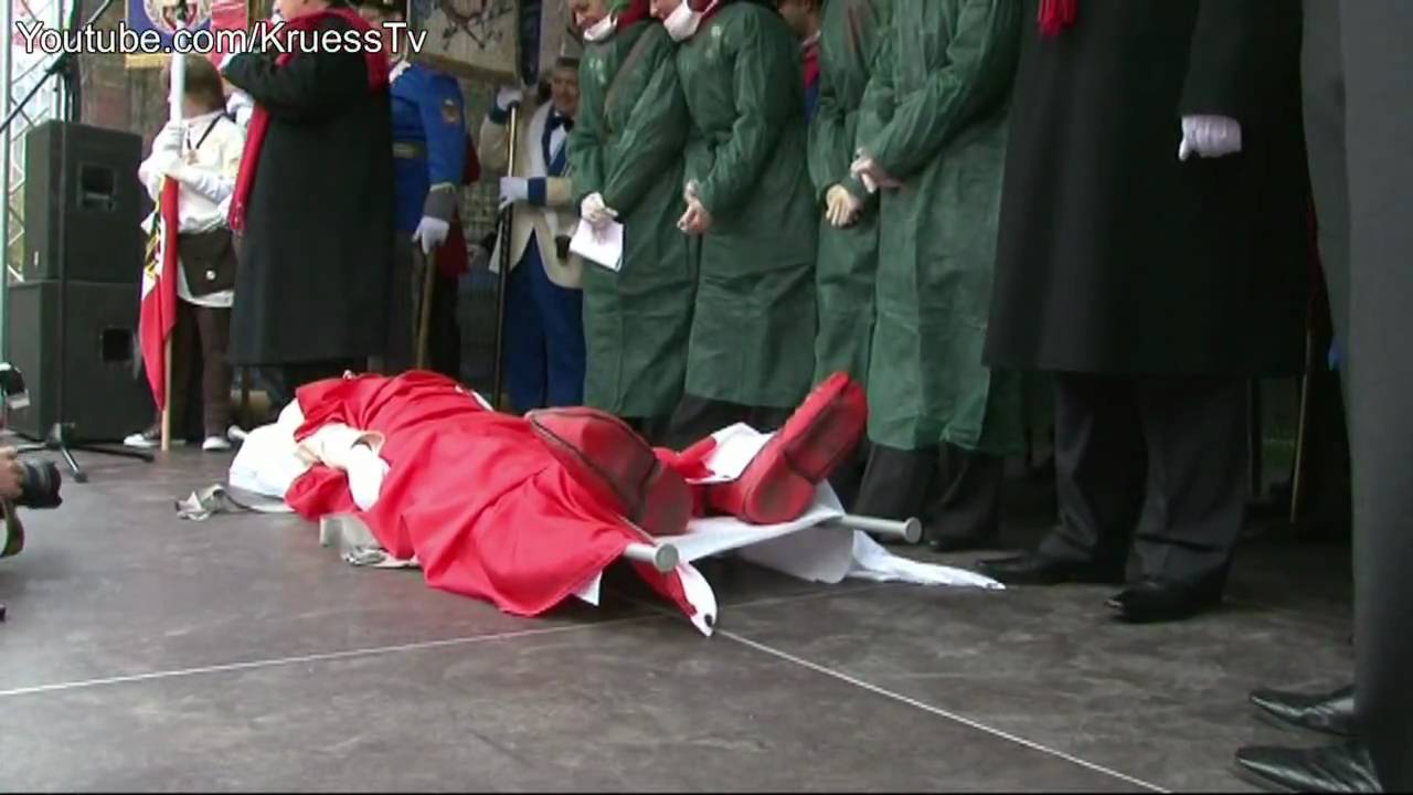 Duisburg König Heinrich Platz Hoppeditz Erwachen