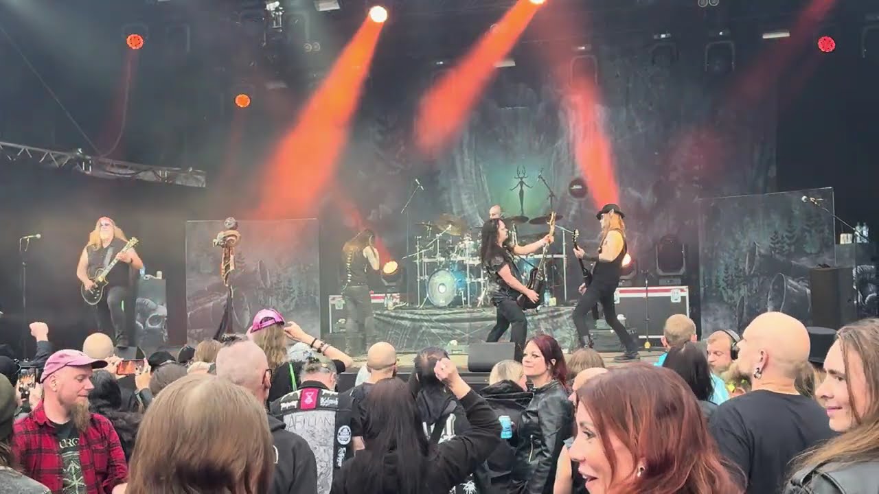 Finntroll - Skogsdotter (live, Kymi Dark River)