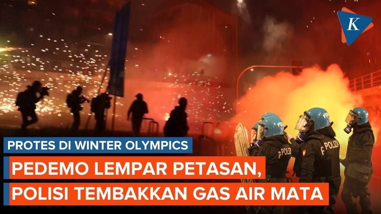 Ricuh Pedemo Vs Aparat di Olimpiade Musim Dingin Milan, Polisi Tembakkan Gas Air Mata