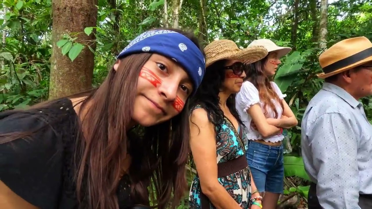 Comunidad Shuar Macas & Río Upanes Ecuador