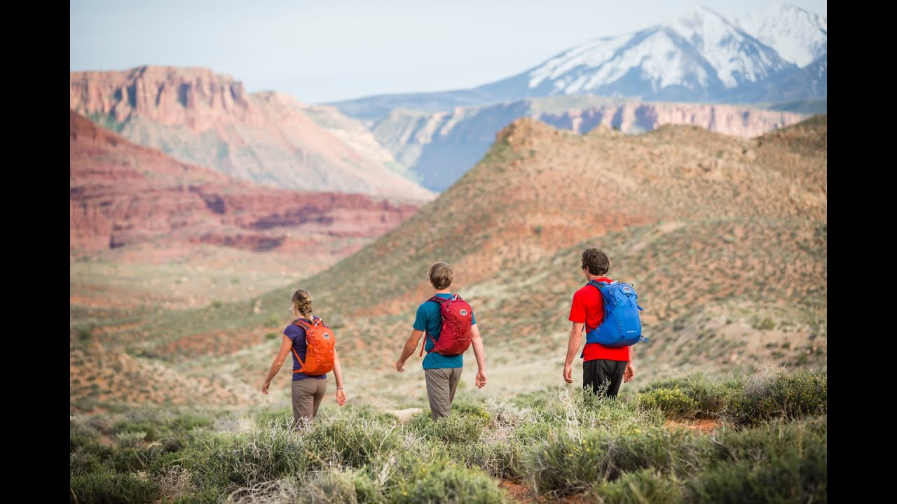Osprey Packs  Osprey Packs | Skarab/Skimmer Product Tour