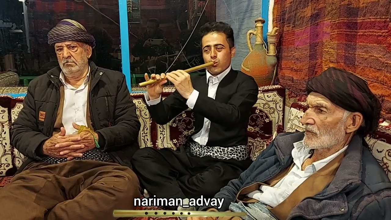 Playing Shmshal music with Haraman peopleشمشاڵ لە گەڵ پیا خاسەکانی ناوچەی هەورامان
