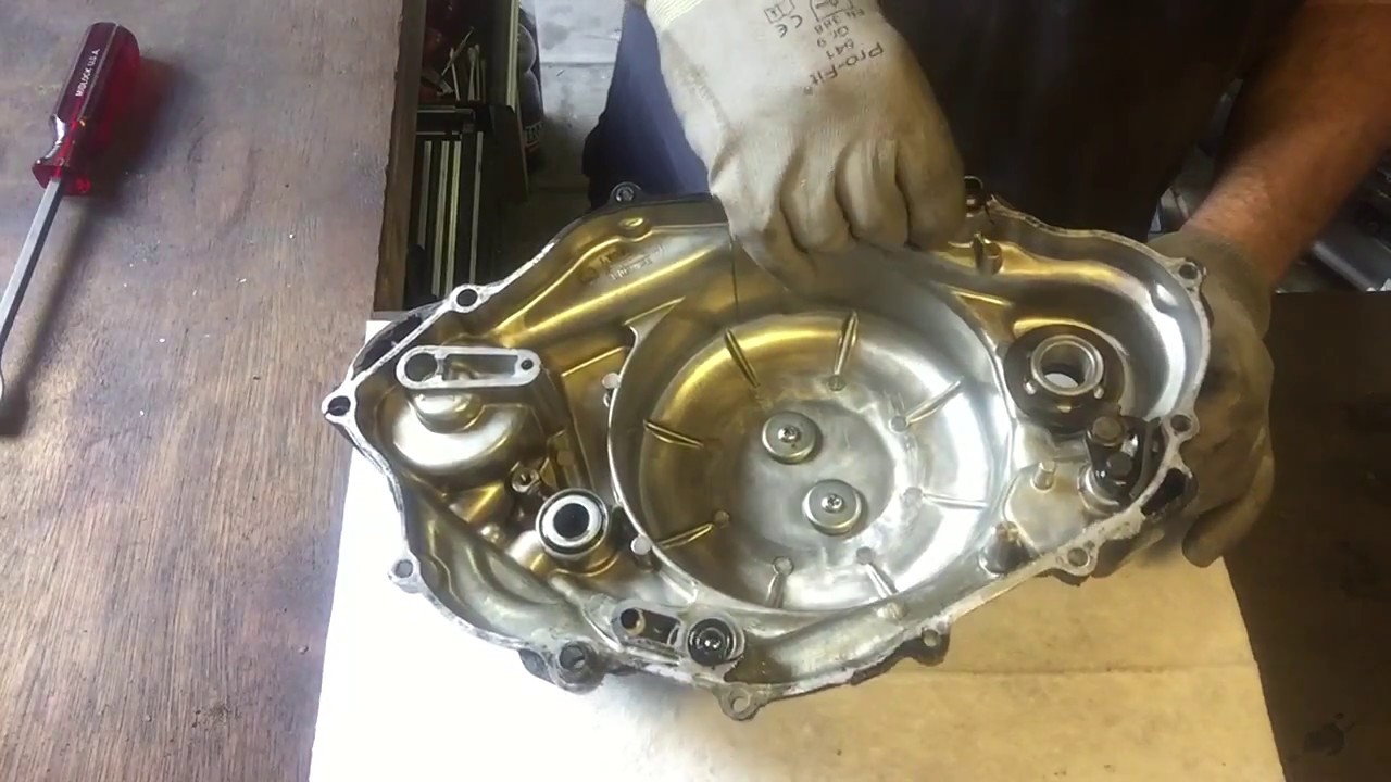 Yamaha SRX600 : Big end failure or something else ? Part 5 : Clutch cover, Check valve and startup