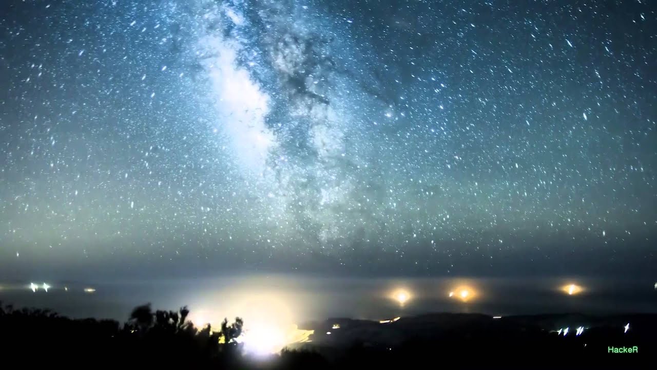 Astropilot - Midgard​ ​Earth (r.​roo remix)