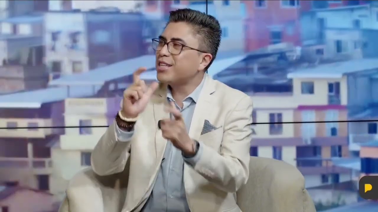 Noboa: ambicioso, autoritario y aventurero. ¿Sirven de algo sus viajes internacionales?