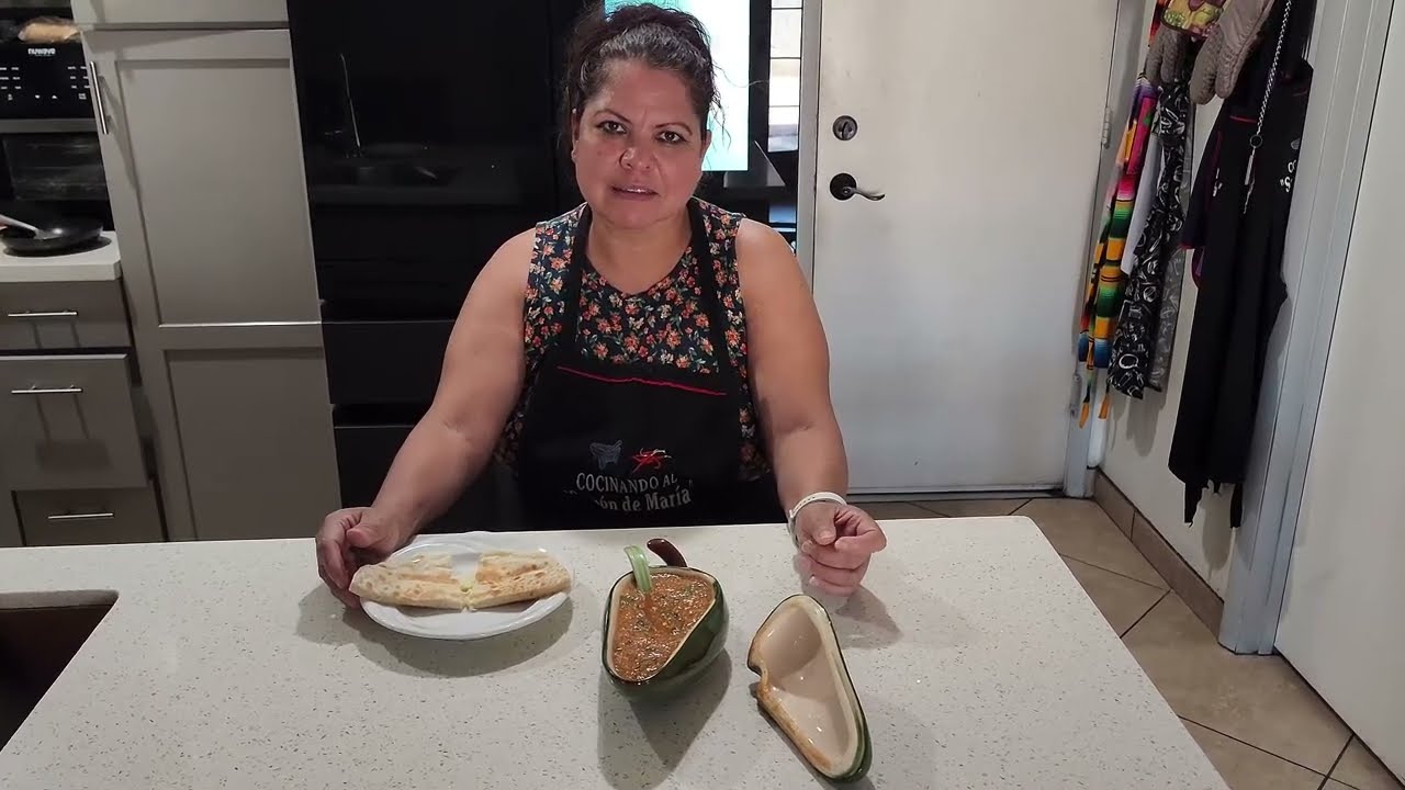 Salsa de Chiles Serranos y Güeros - COCINANDO AL SAZON DE MARIA