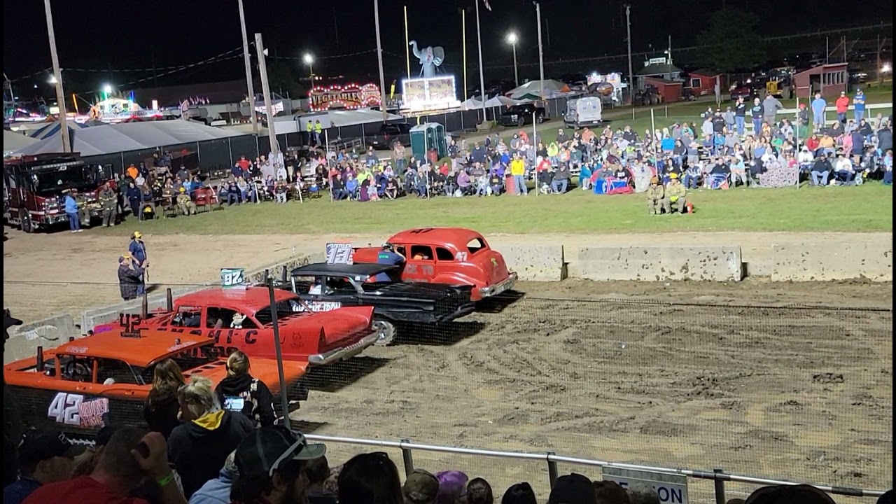 Troy Fair Ancient Iron V8 Demolition Derby 7/30/21 Troy, Pa
