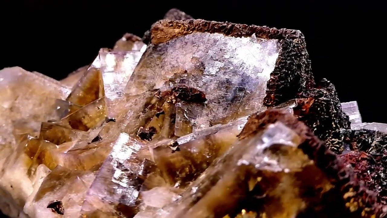 GREENLAWS FLUORITE WITH SIDERITE