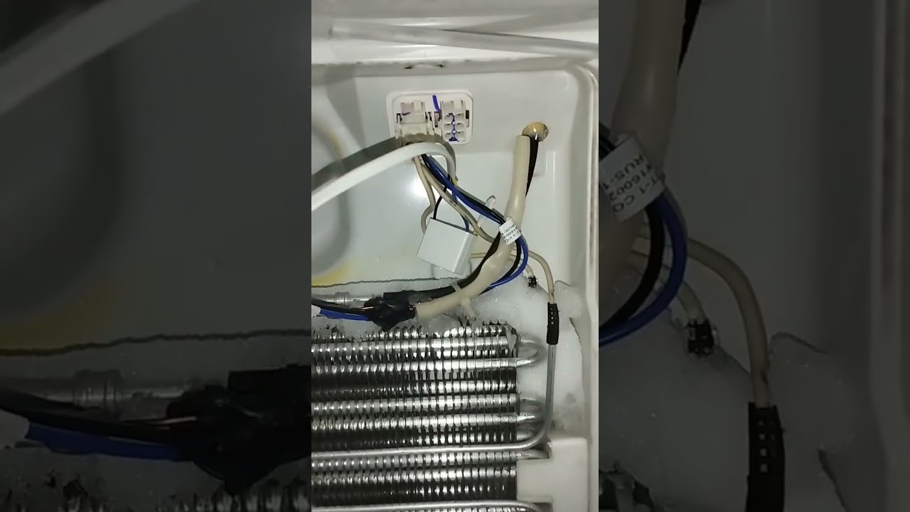 Indesit soyuducu təmiri.📞0506130346