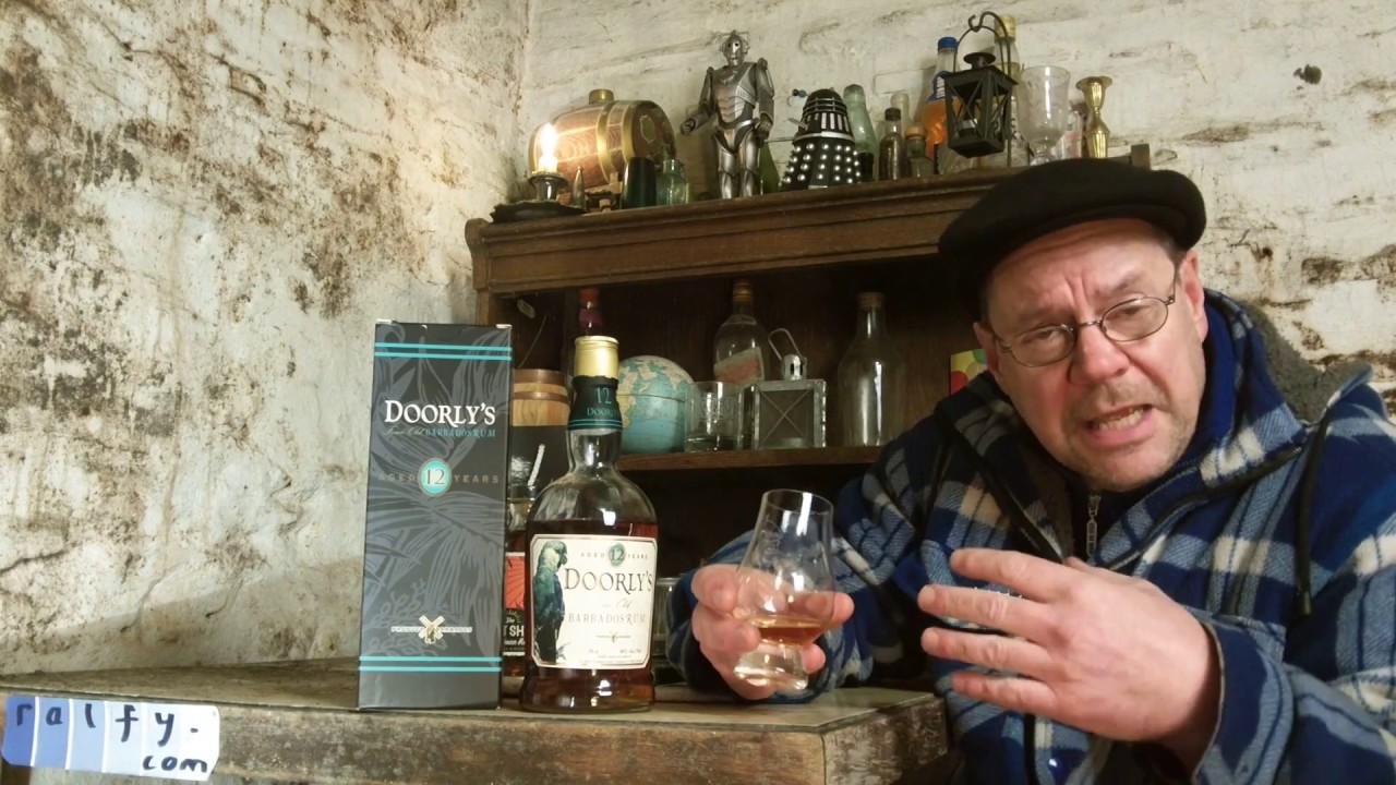 ralfy review 704 - Doorly's 12yo rum @ 40%vol: