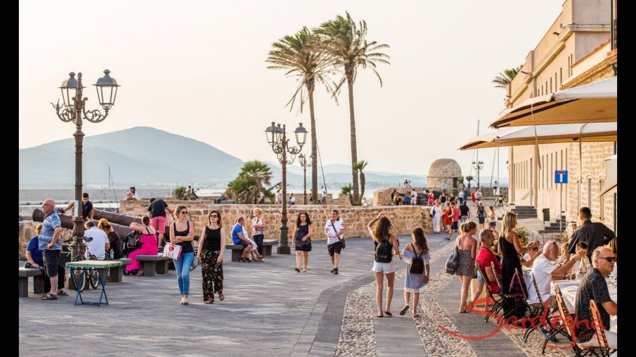 Bike tour in Alghero | Alghero City and beaches | Sardegna ITALY