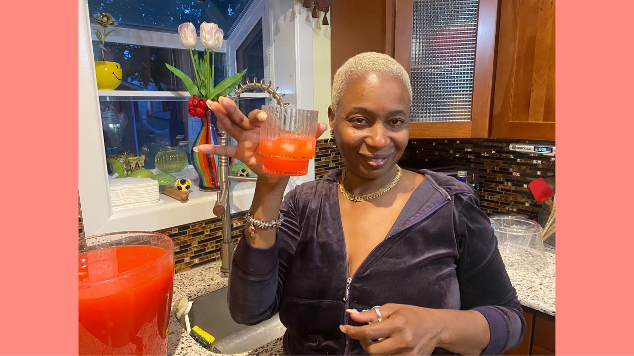 MAKING ROCKIN' JAMAICAN RUM PUNCH!