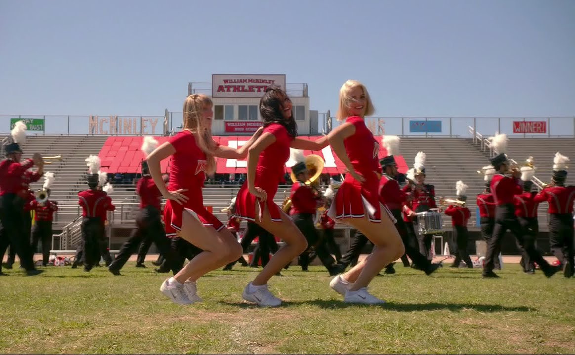 Glee - Problem (Full Performance) HD