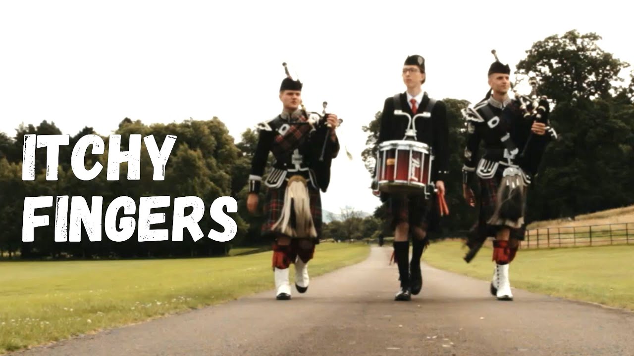 Scottish bagpipers play Itchy Fingers | Harmony Bagpiping