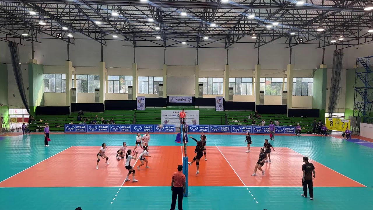  การแข่งขัน(คู่ที่16) ประเภทหญิง  มทร.สุวรรณภูมิ RUS VS มทร.ล้านนา RMUTL
