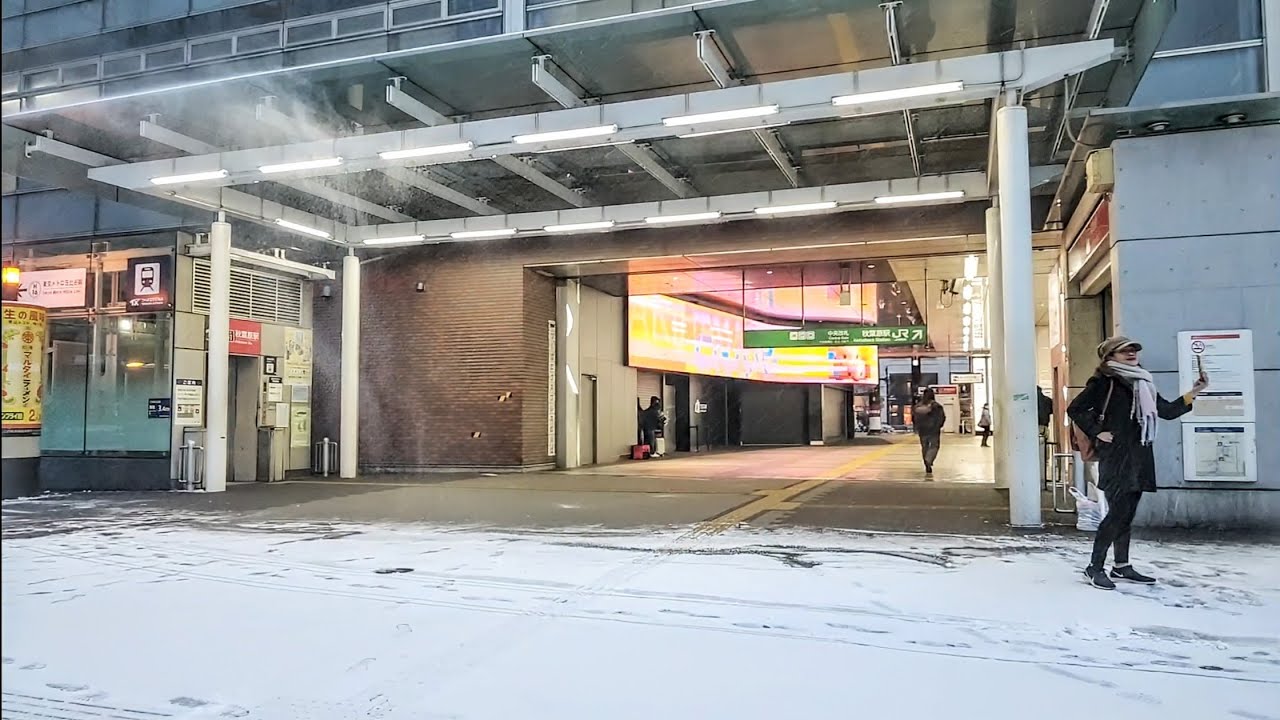 【東京も降雪】秋葉原駅周辺の様子  2026.2.8  AM6時41分〜