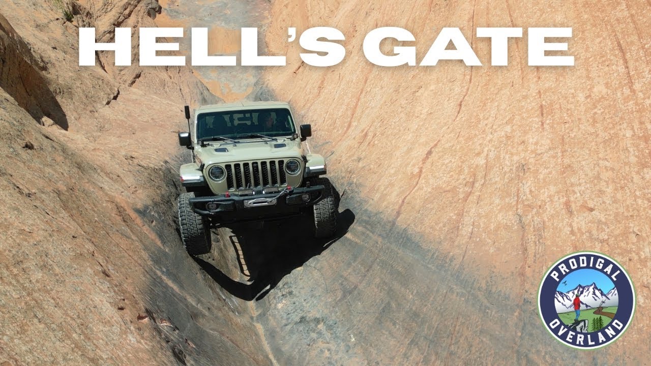 Jeep Gladiator vs Wrangler at Hell&rsquo;s Gate | Mopar 2