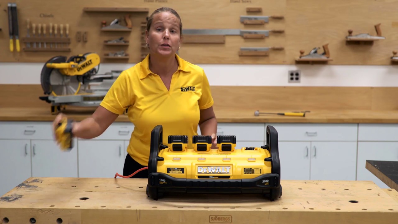 QUICK START: DEWALT Portable Power Station&trade; and Parallel Battery Charger