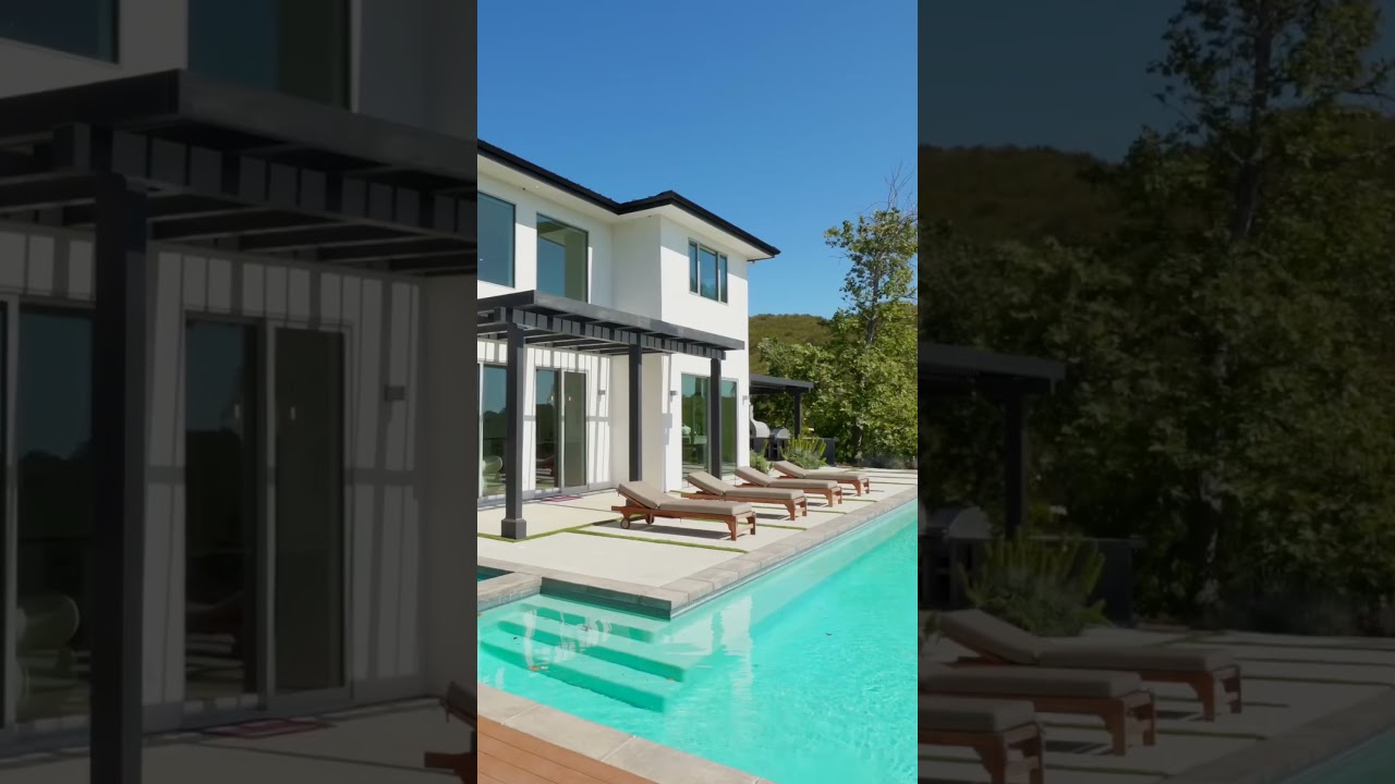 That sunset would be unreal ✨📍Wander Malibu Retreat